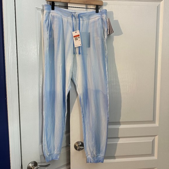 Nike Yoga Luxe Pants - NWT - Women's Nike Yoga Luxe Joggers - Blue Tie Dye - Size Large